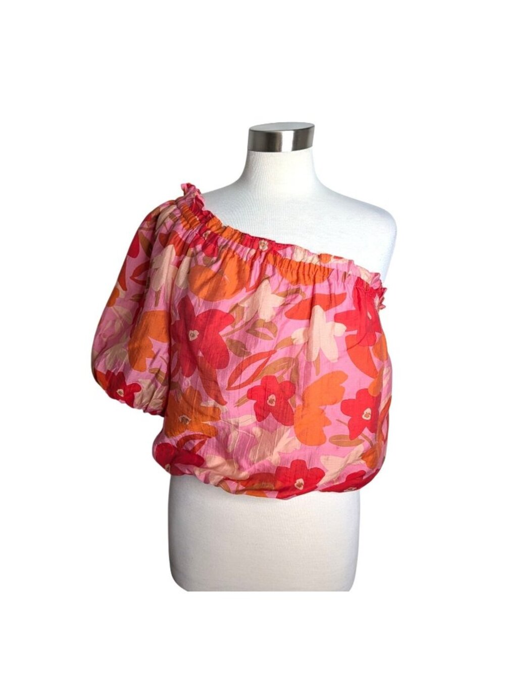 ASTR The Label Alaina One-Shoulder Floral Blouse In Pink/Red Size Large